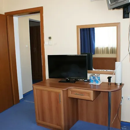 Atm Hotel